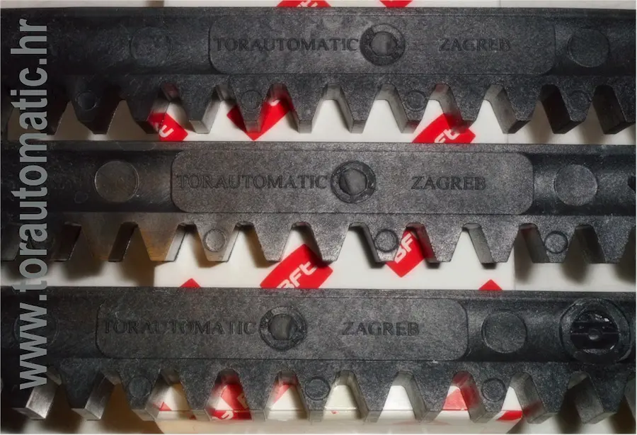 slika isjecak zupcaste letve duzine ca 15 cm na kojoj se vidi logo torautomatic zagreb
